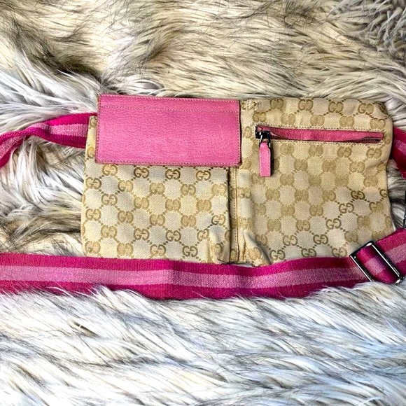 Gucci Handbags - 💯 Authentic Gucci Pink Monogram GG Belt Bag
